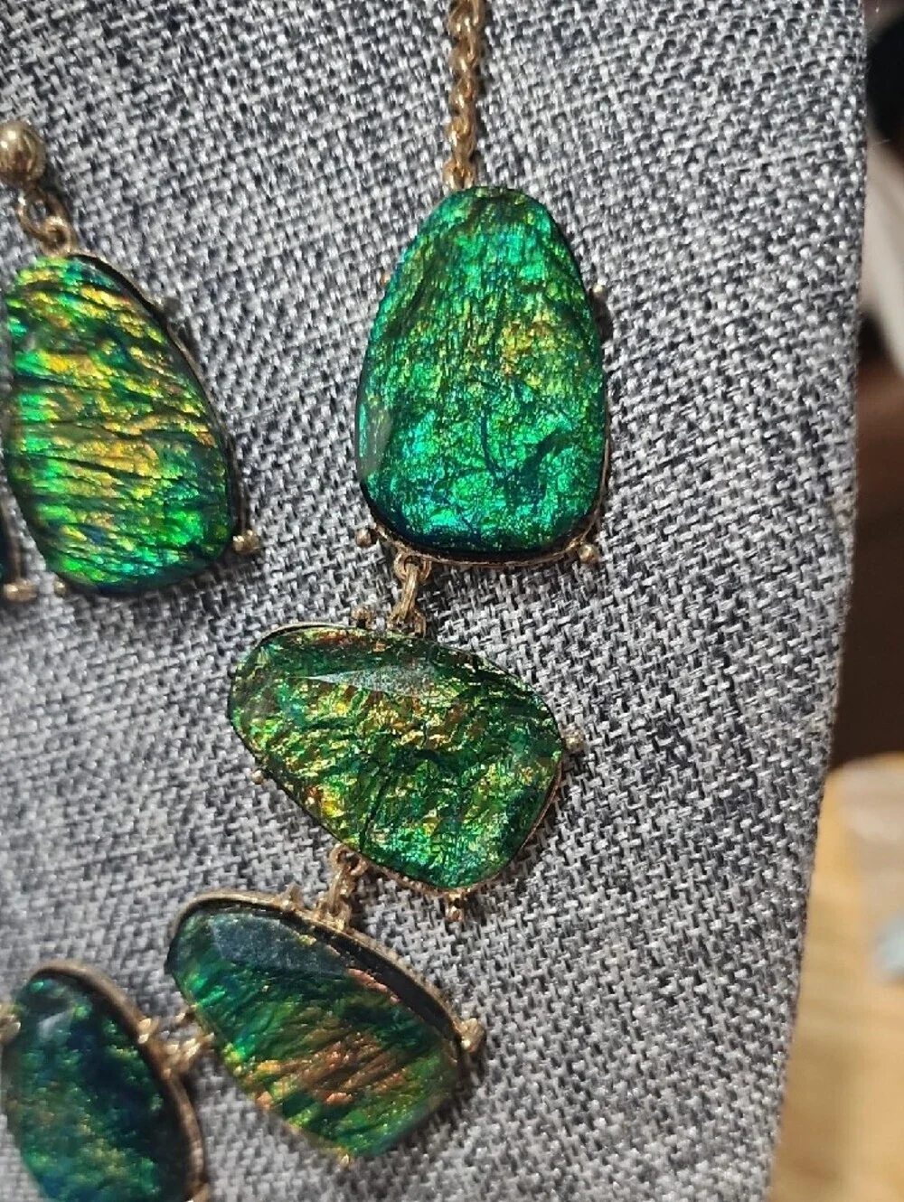 N/A boutique set iridescent
